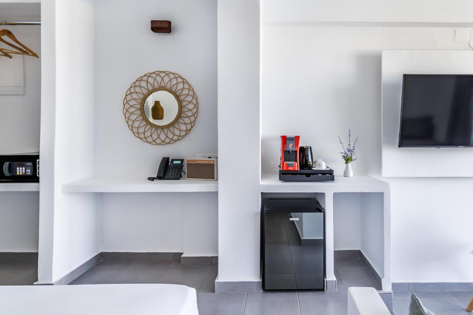 Skopelos Holidays Hotel & Spa Екстериор снимка