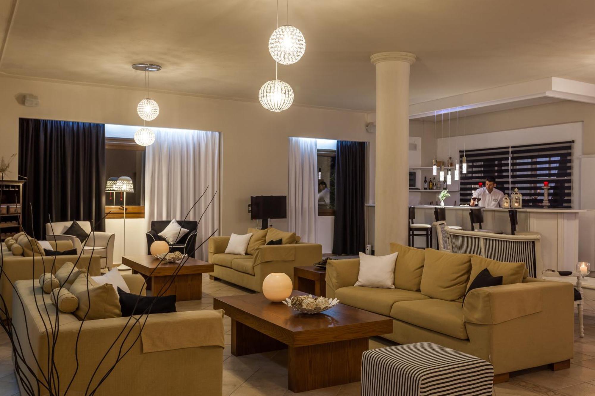 Skopelos Holidays Hotel & Spa Екстериор снимка