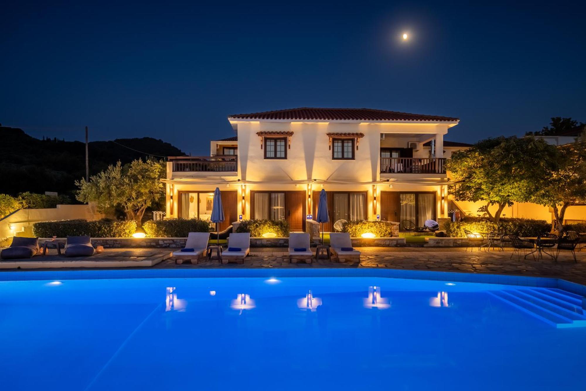 Skopelos Holidays Hotel & Spa Екстериор снимка