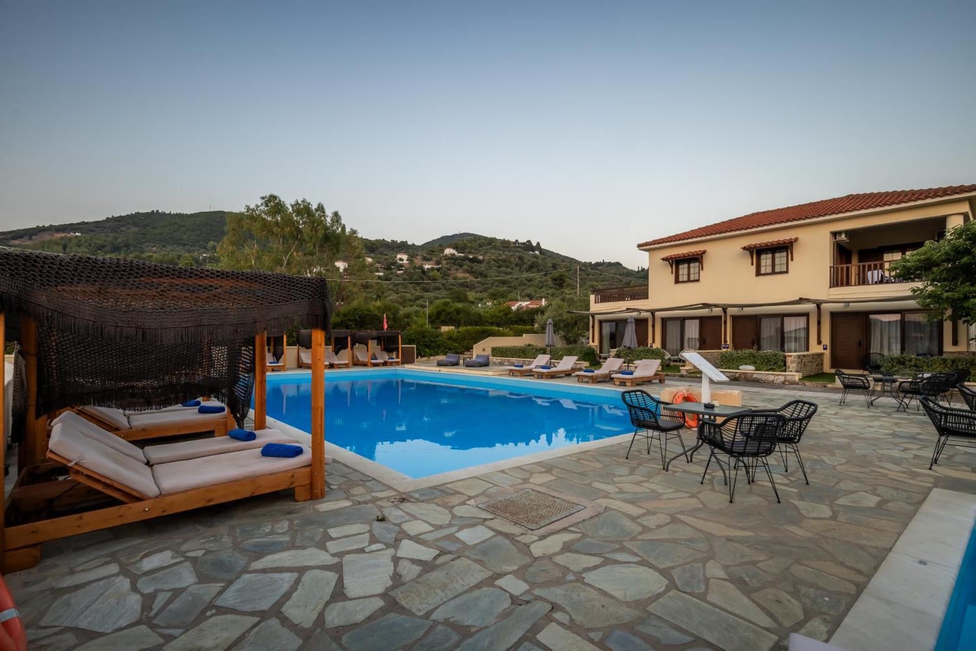 Skopelos Holidays Hotel & Spa Екстериор снимка