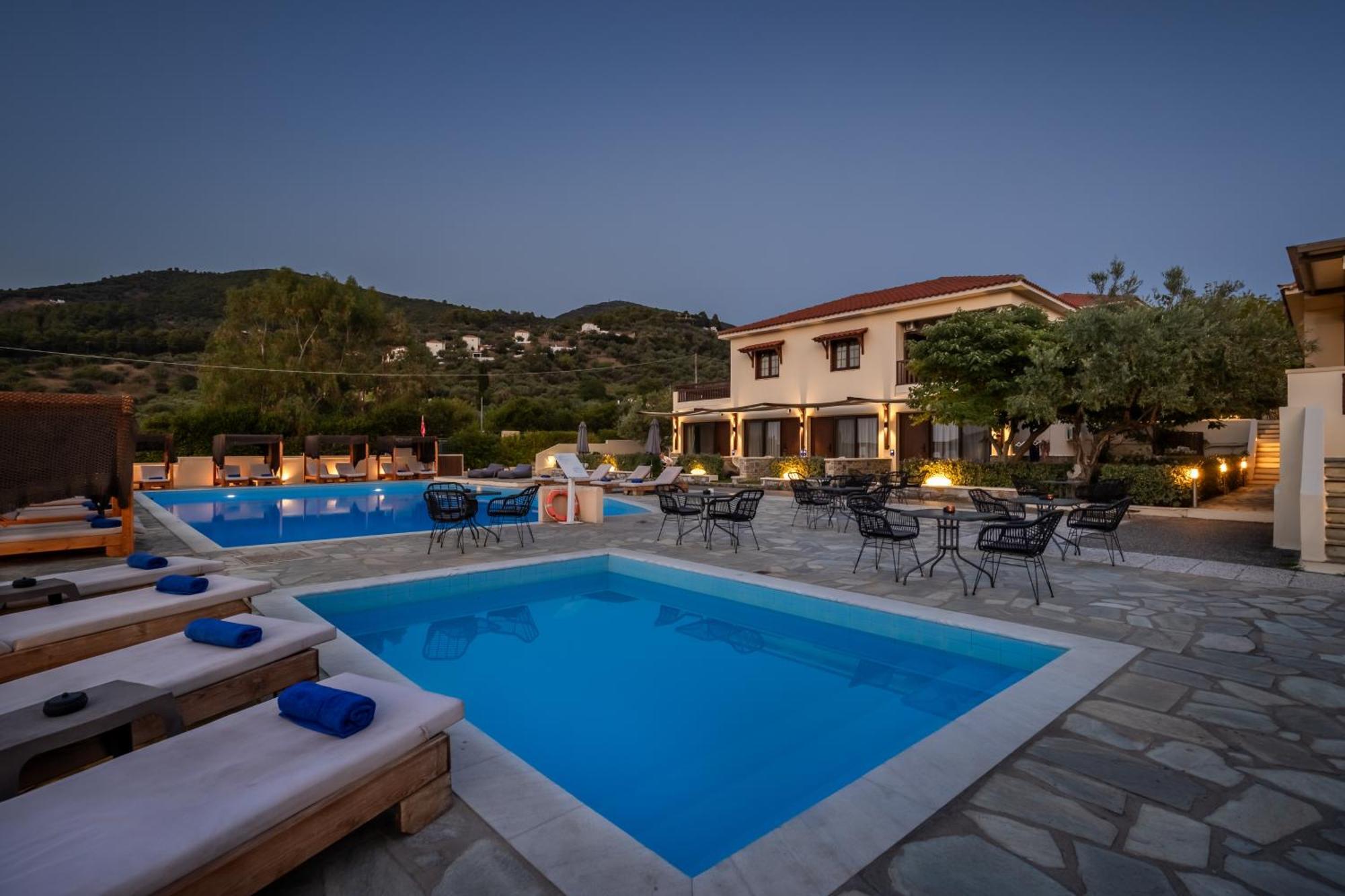 Skopelos Holidays Hotel & Spa Екстериор снимка