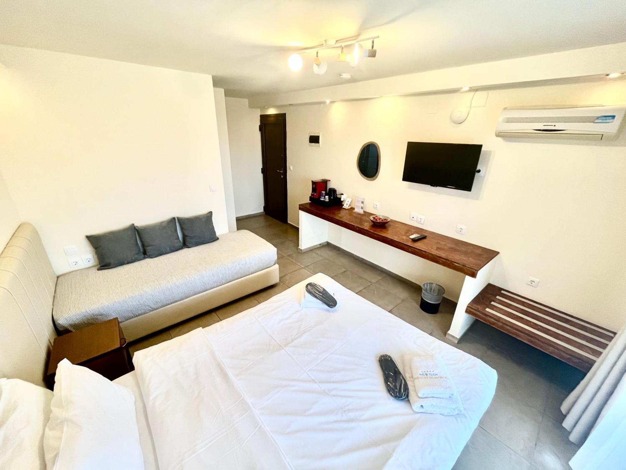 Skopelos Holidays Hotel & Spa Екстериор снимка