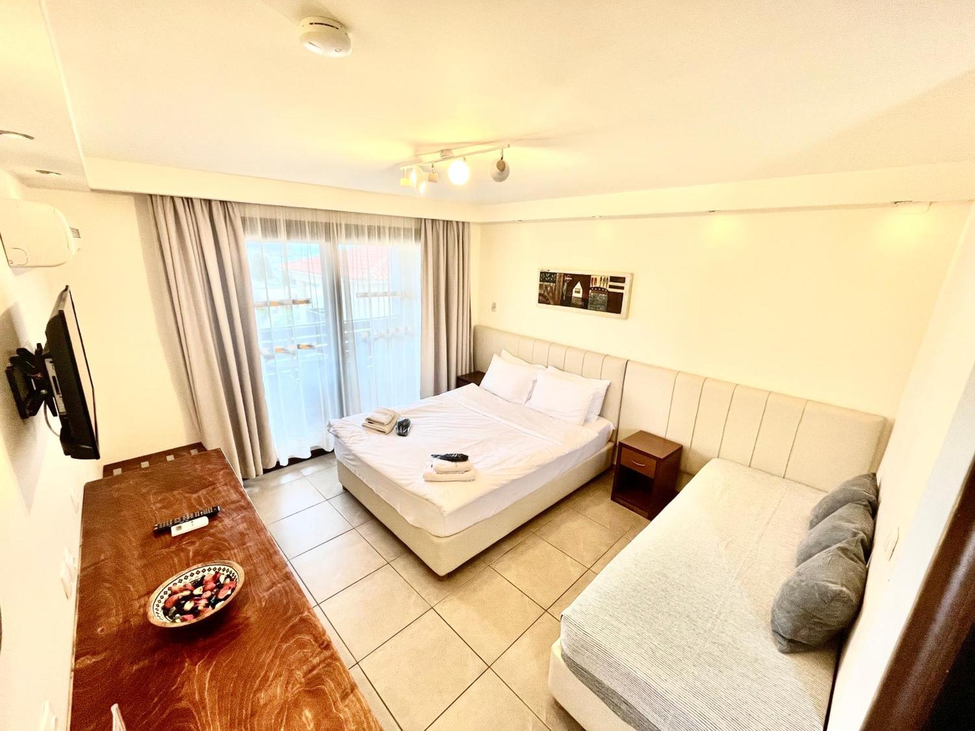 Skopelos Holidays Hotel & Spa Екстериор снимка